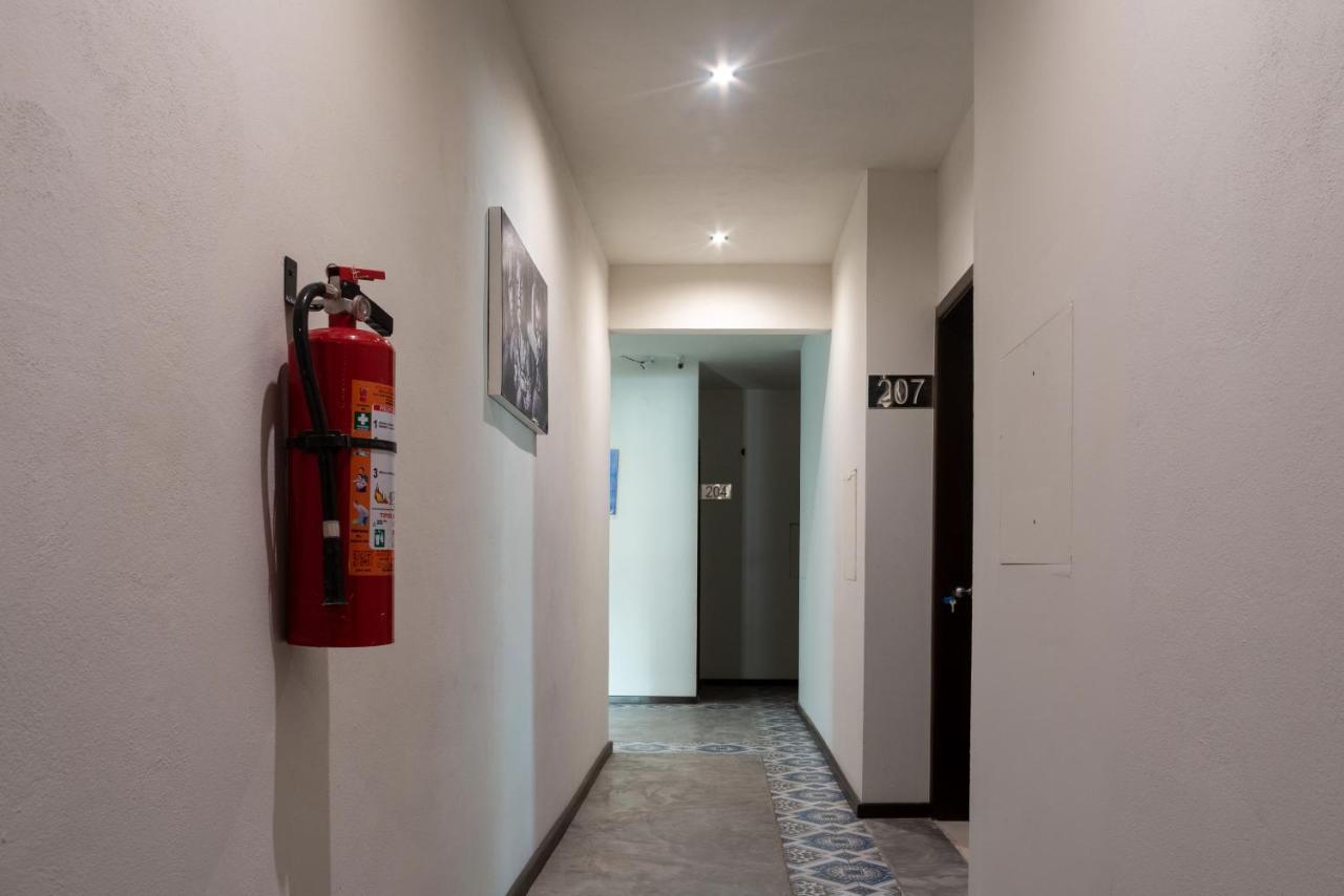 Hotel Mayari Holbox Exterior photo A fire extinguisher in a hotel