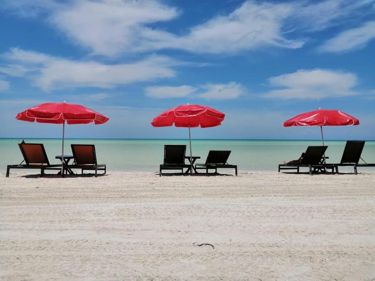 Hotel Mayari Holbox Exterior photo Beach at the Grand Palladium Resort and Spa