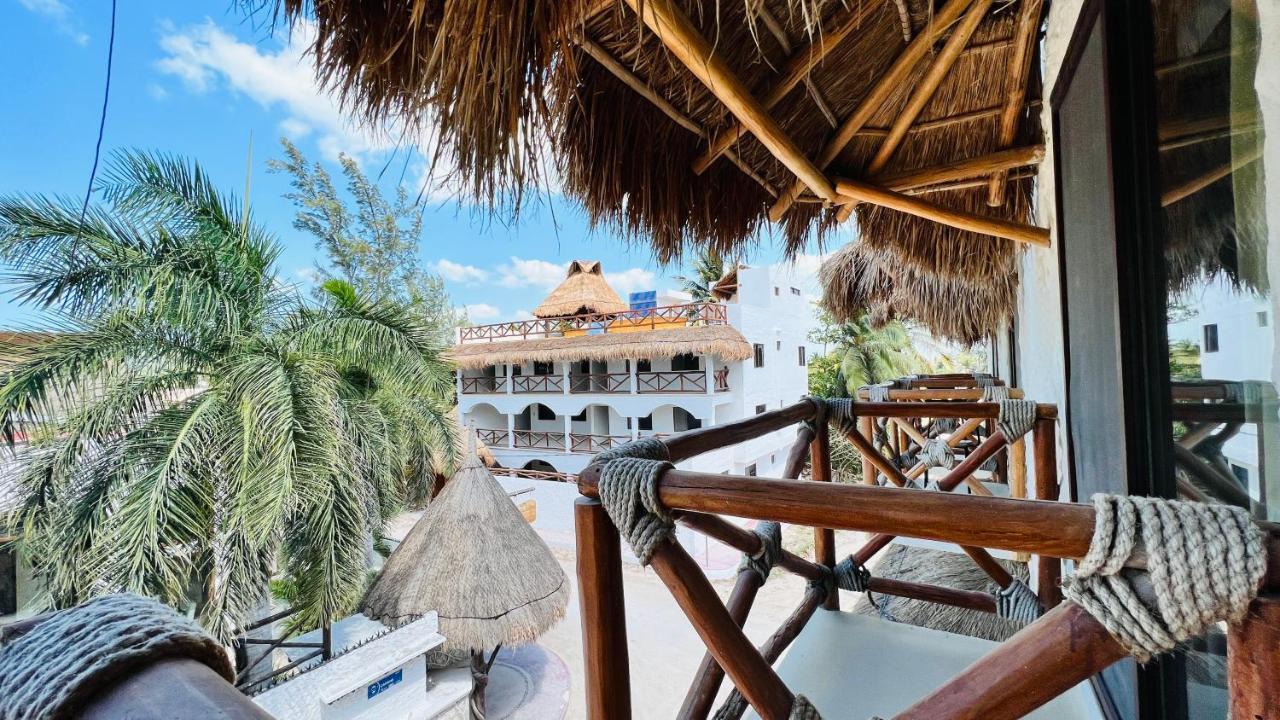 Hotel Mayari Holbox Exterior photo
