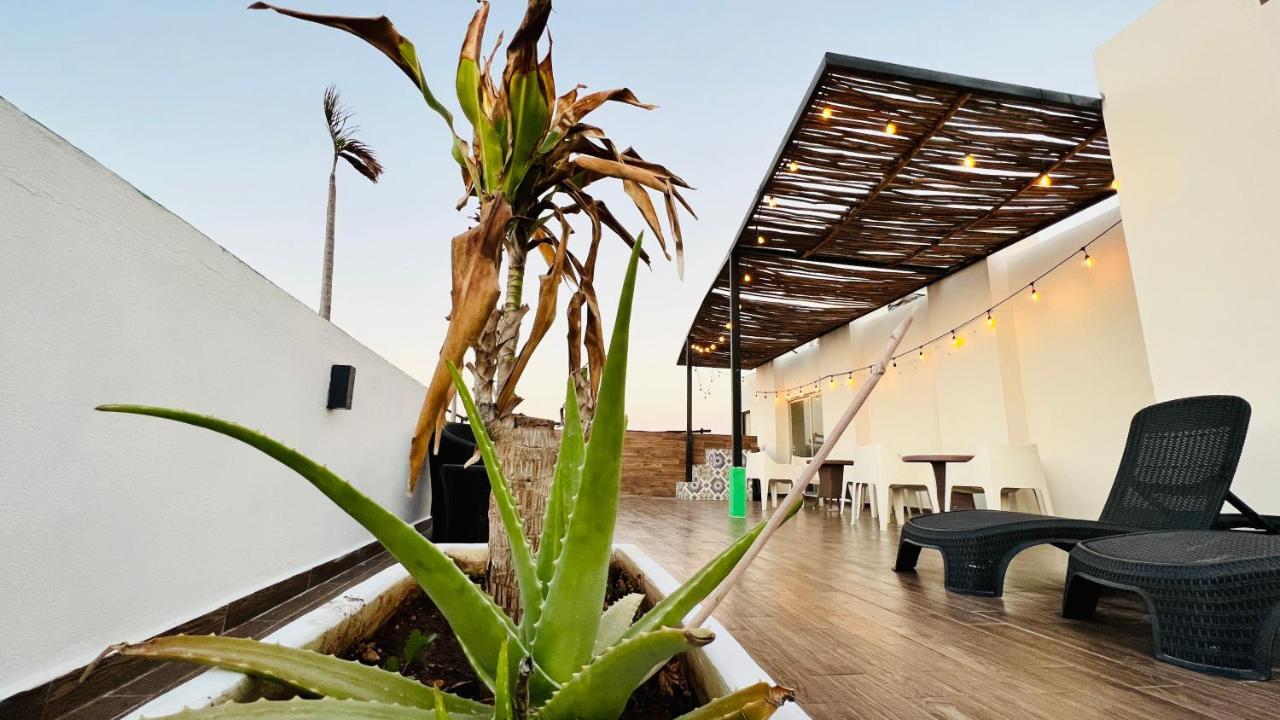 Hotel Mayari Holbox Exterior photo Rooftop at the hotel